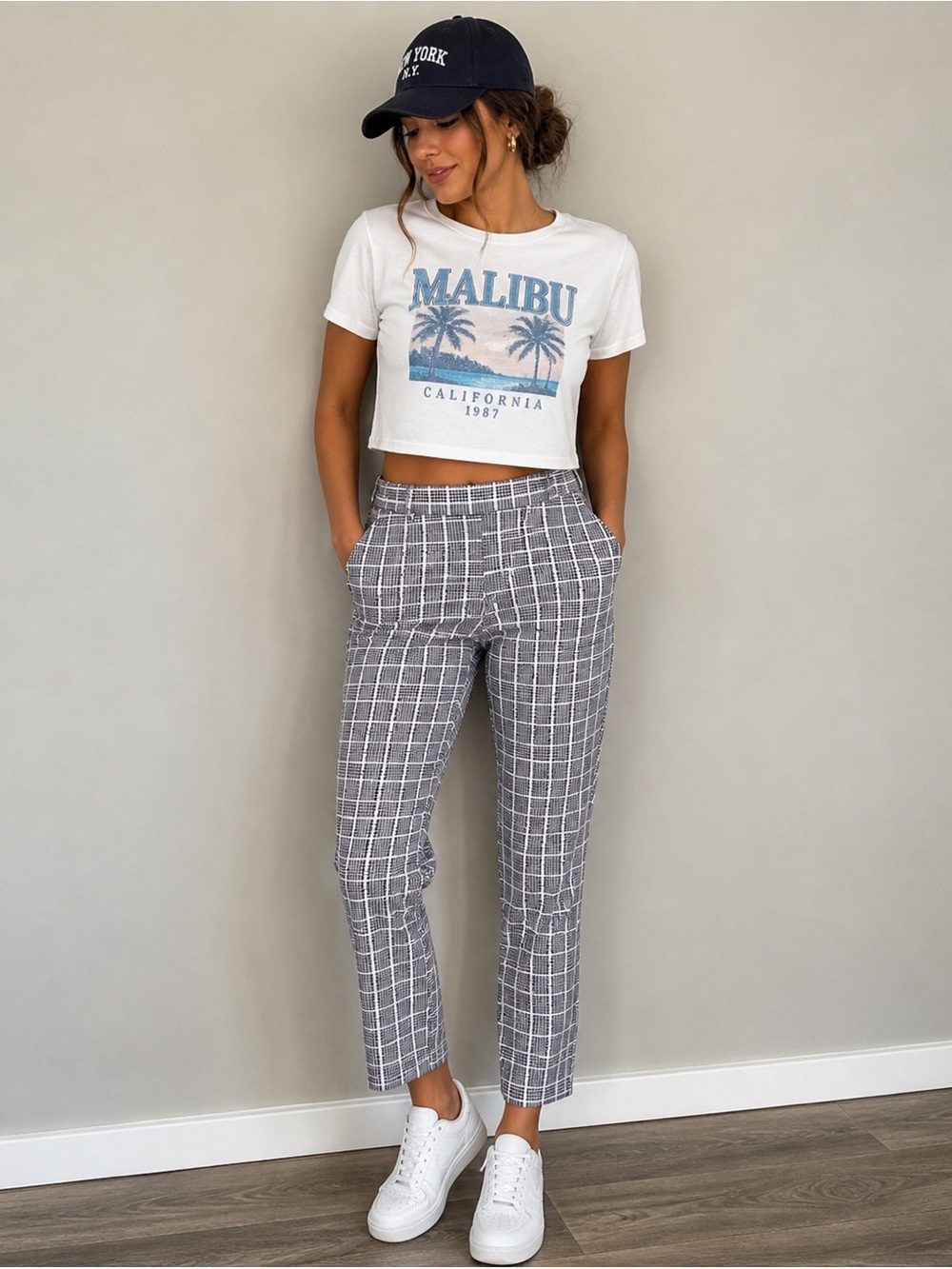 Adrianna Papell crop Plaid Dress Pants
